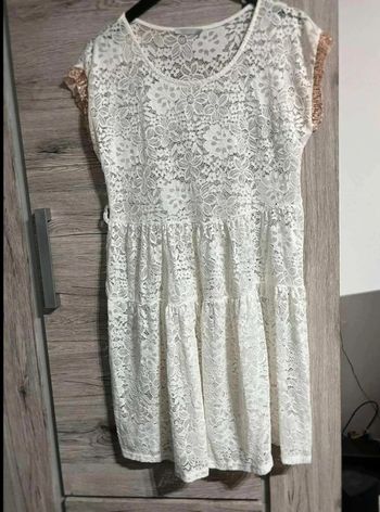 Robe  été  en  dentelle  blanche 42/44  femme