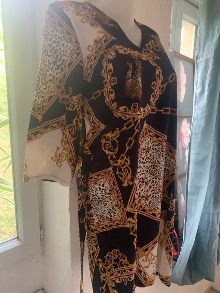 Robe droite à motif fluide manches 3/4 taille 38 - photo numéro 6