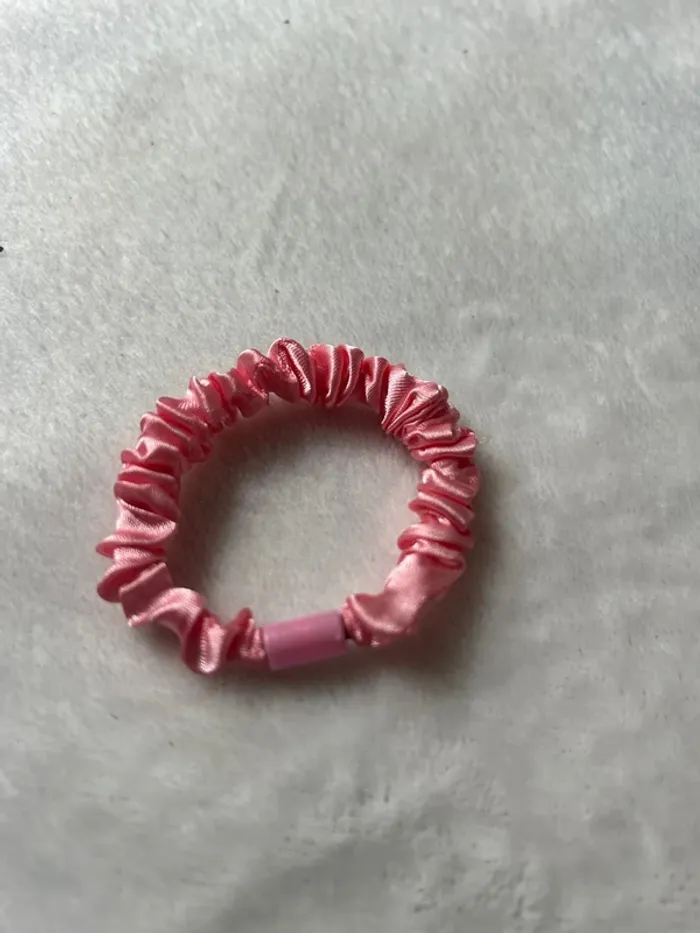 Chouchou en satin rose bracelet femme accessoires pour cheveux tendances - photo numéro 2