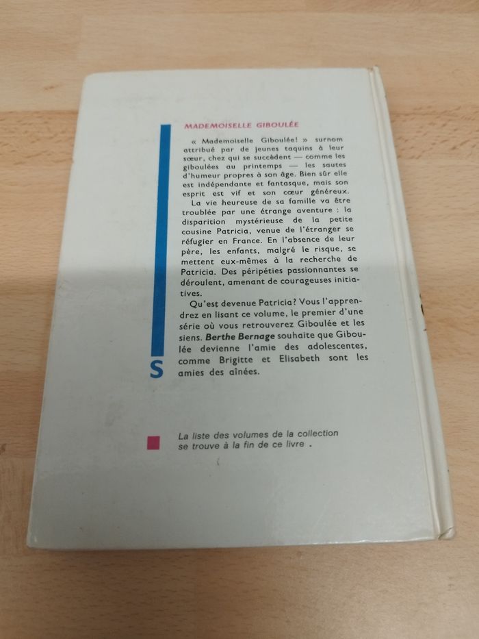 Mademoiselle Giboulée 1959 - BERNAGE Berthe - Roman Bibliothèque de Suzette - photo numéro 2
