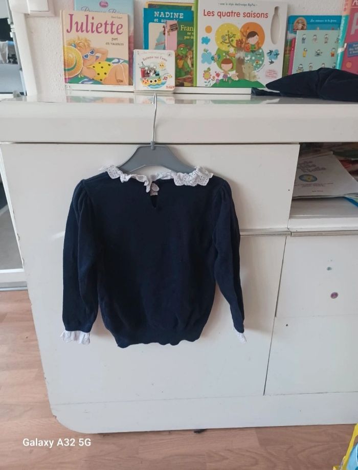 Pull fille en broderie. Monoprix kids - photo numéro 2
