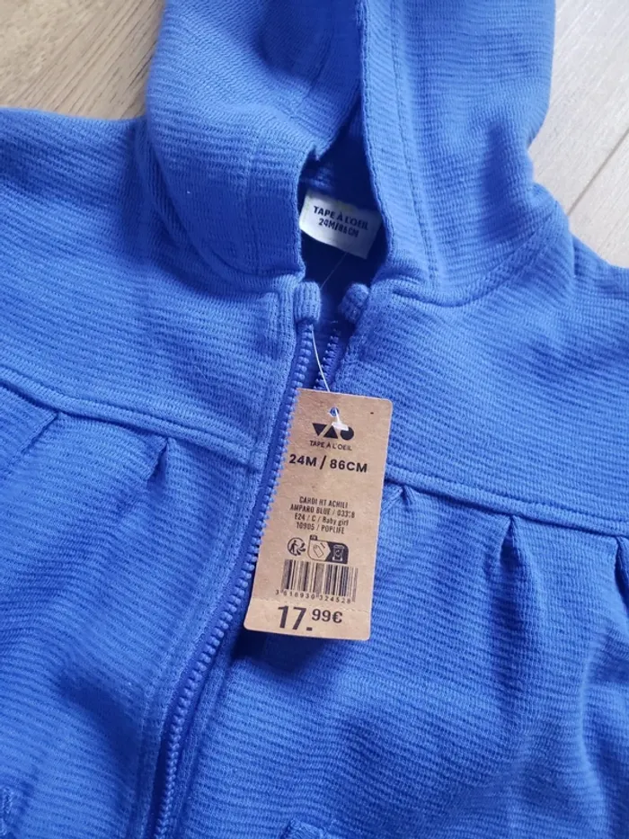 Sweat capuche zippée 24 mois - photo numéro 2
