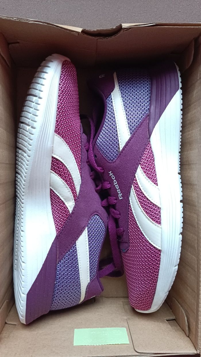 Reebok Royal Flag
