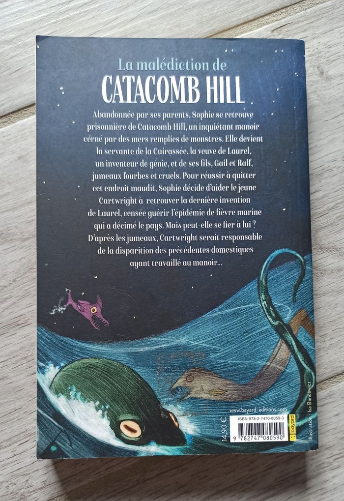 🦇 Livre la malédiction de catacomb hill de Charlotte Salter 🦇 - photo numéro 2