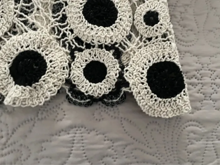 Mignon top crocheté neuf - photo numéro 4
