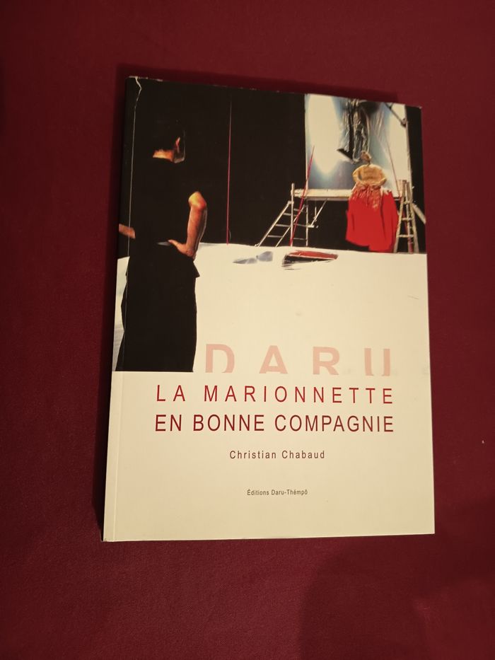 Livre La Marionnette En Bonnes Compagnie