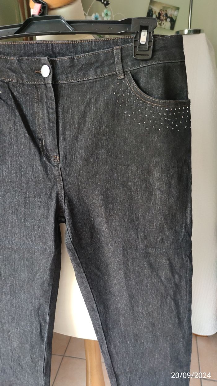 Jean gris & détails Strass T44 - photo numéro 3