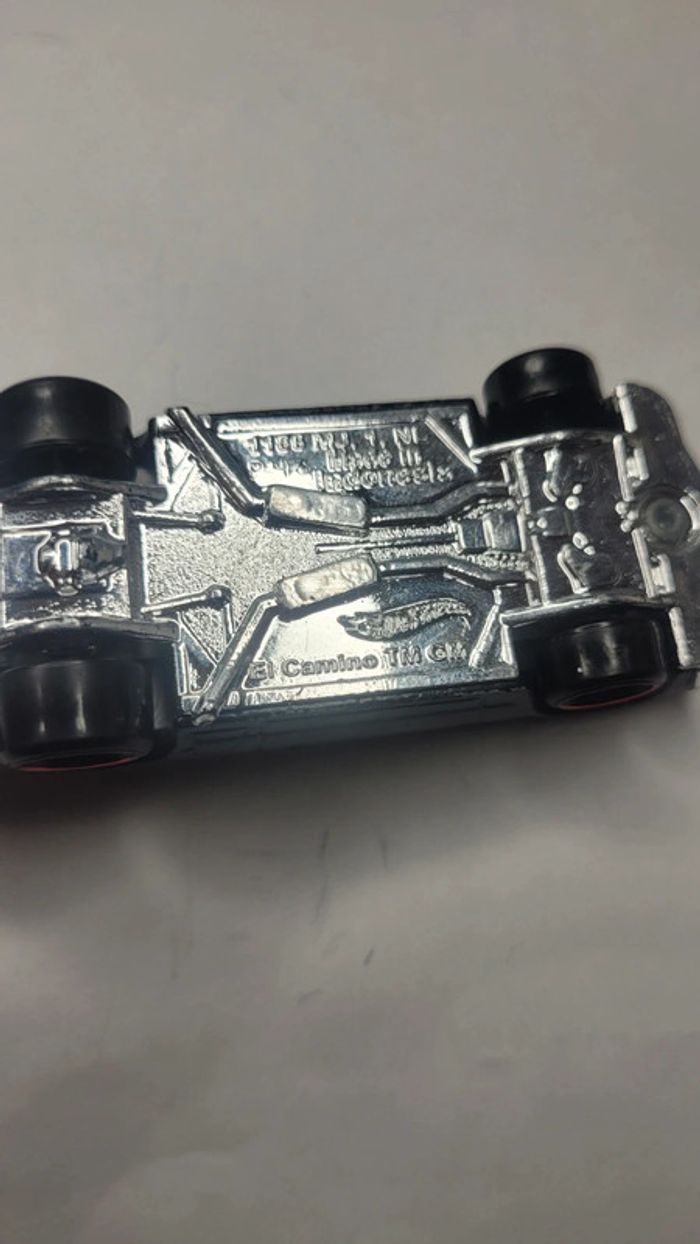 Voiture hot wheels - photo numéro 3
