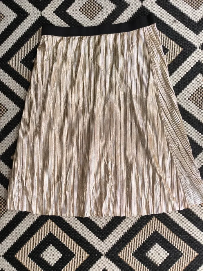 Jupe plissée dorée Avon – Taille 46/48 – Neuve