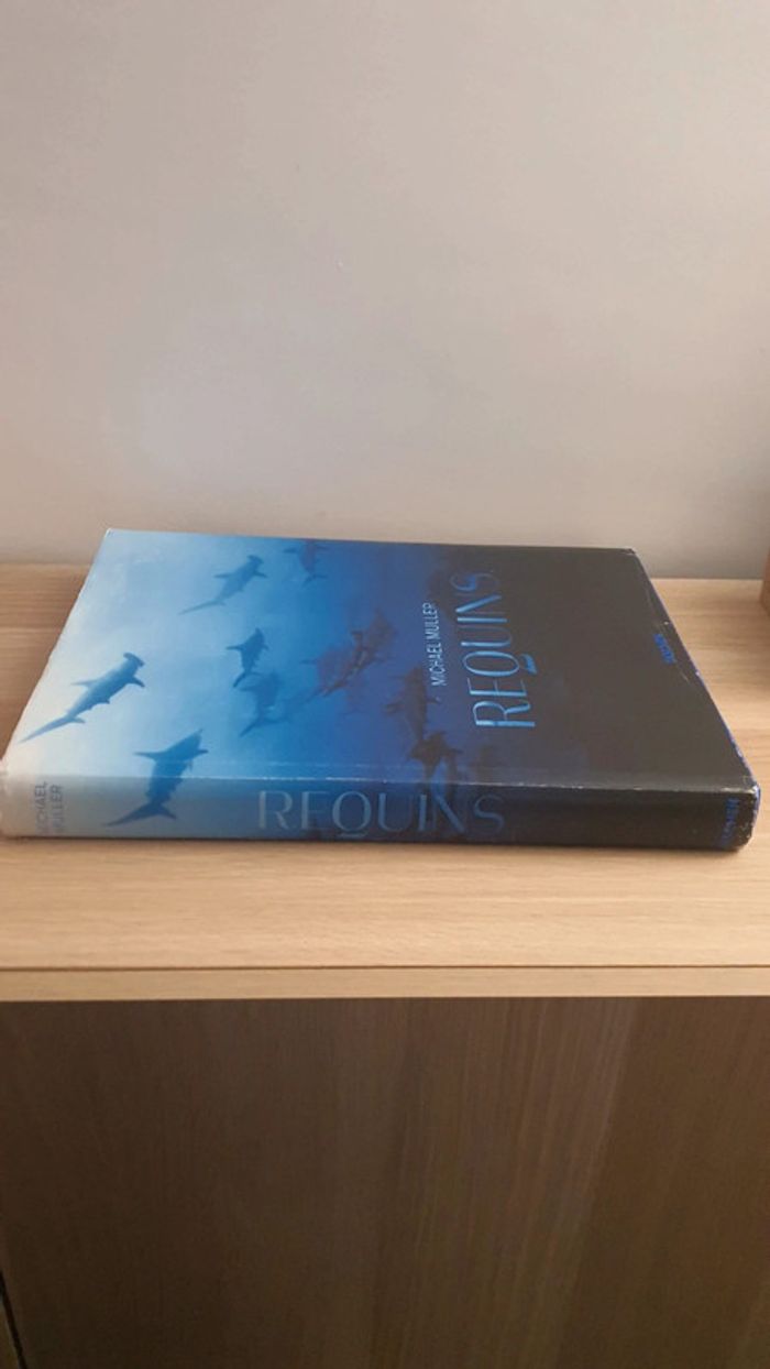 Livre Requins Michel Muller Taschen - photo numéro 11