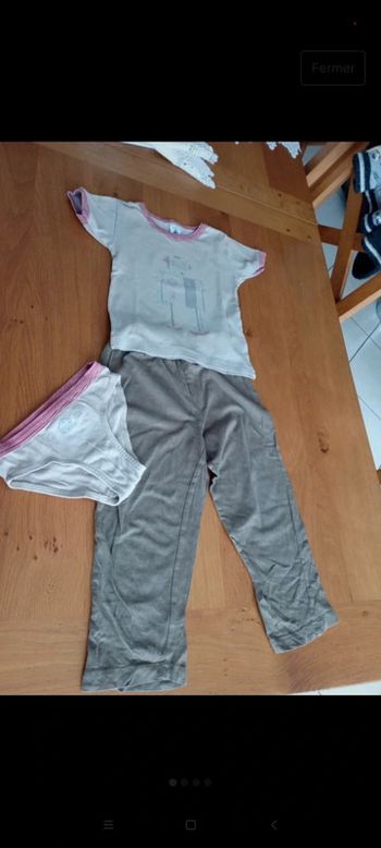 Lot Pyjama et un slip taille 3 ans en bon état