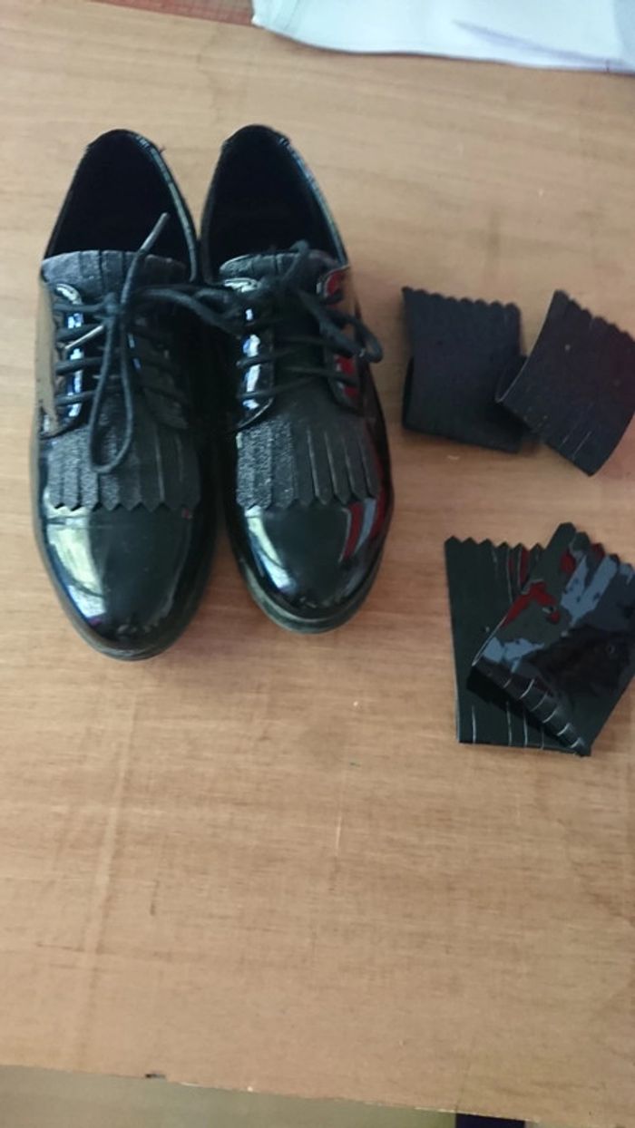 Derbies noire vernies - photo numéro 2