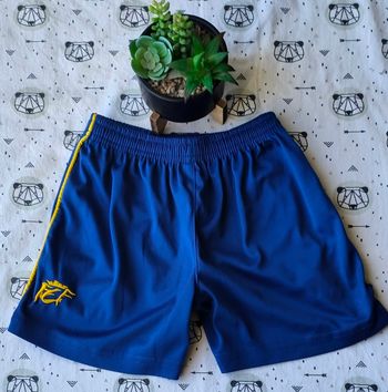 Short de foot taille 4/5 ans