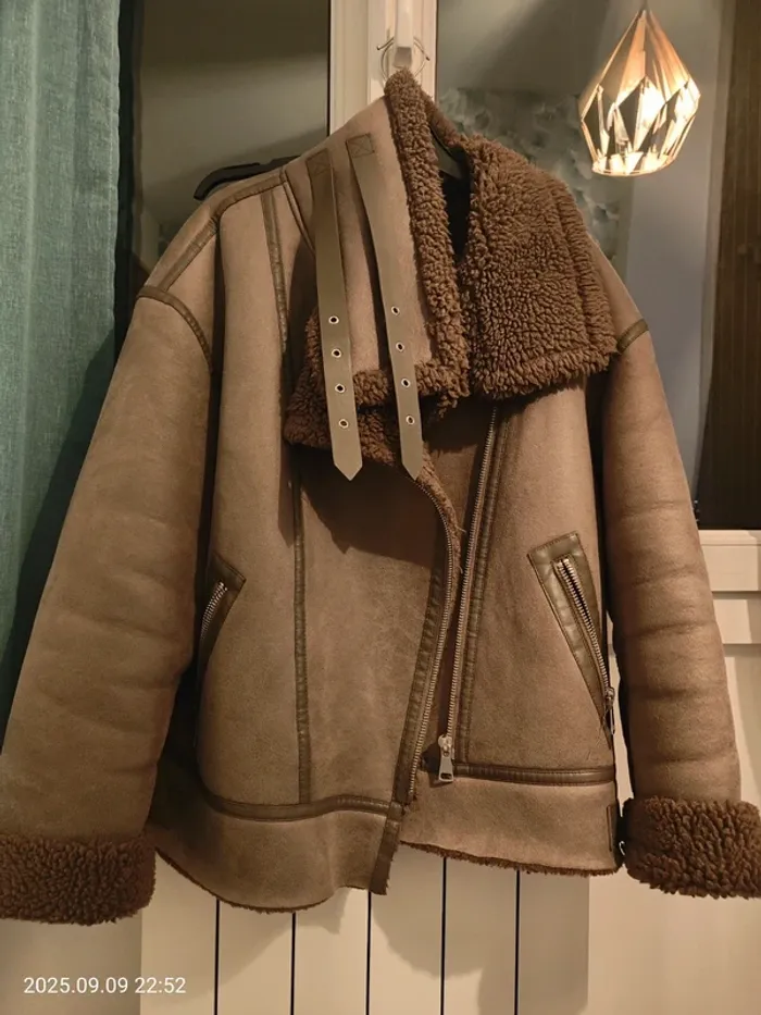 Blouson Zara fourré femme taille Xl - photo numéro 2