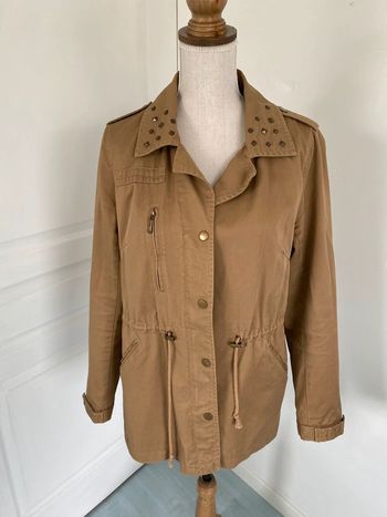 Veste camel cloutée taille 42