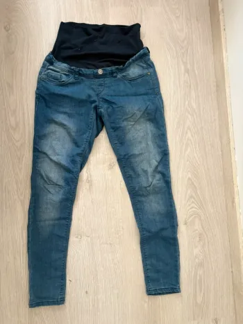 Jeans de grossesse