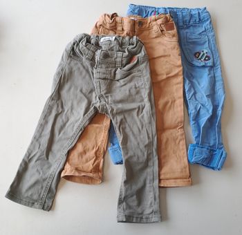 Lot pantalon 2 ans