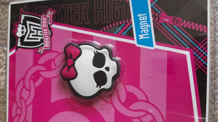 Magnet Monster High neuf - photo numéro 2