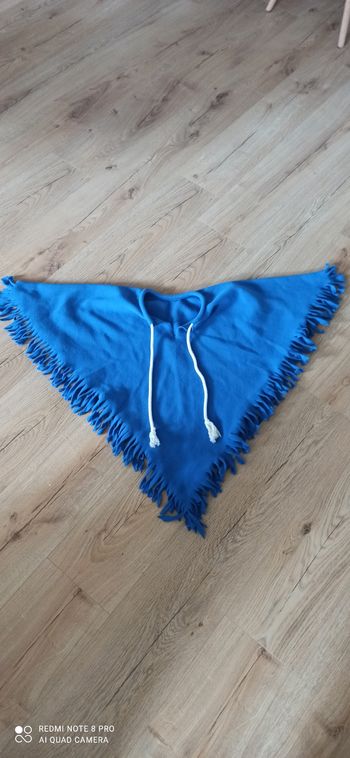 Cape poncho bleue 4 ans