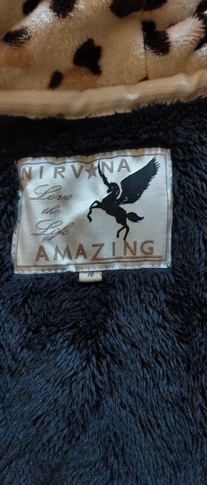 Veste polaire noire motif léopard 🐆 - photo numéro 12