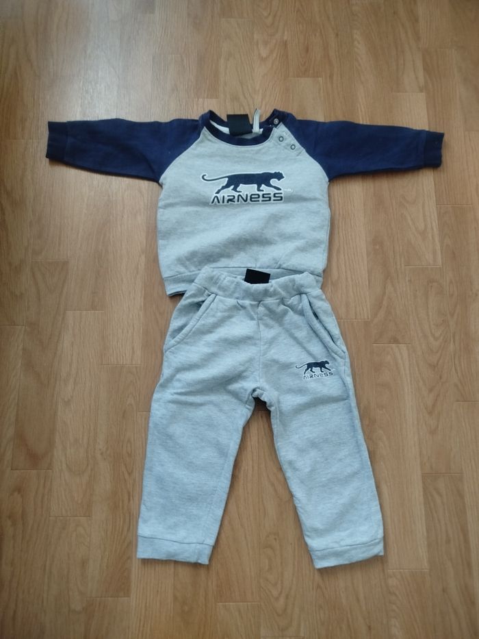 Survêtement bébé garçon peu porté