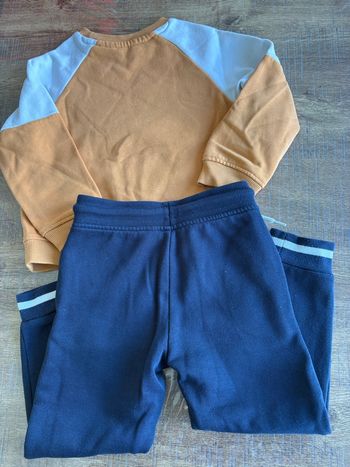 Ensemble pull survêtement 