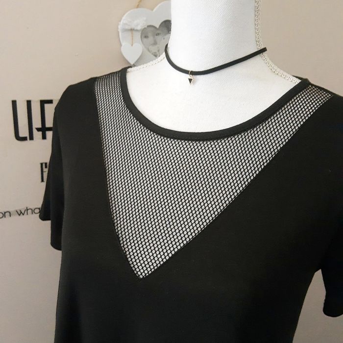 Robe de soirée chic col résille noire comme neuve - photo numéro 4