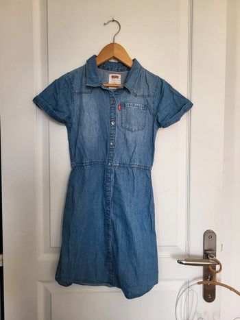 Robe 👗 manche courte été levi's