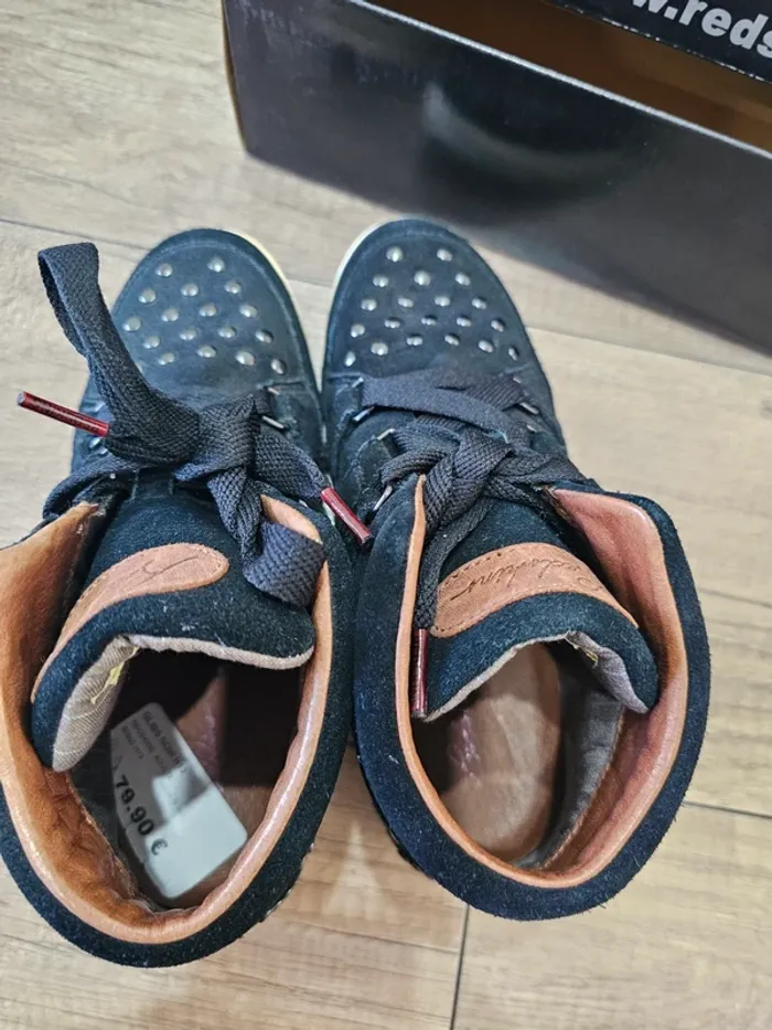 Très belles chaussures montantes,  femme, en cuir , noir, pointure 37, marque Redskins - photo numéro 7