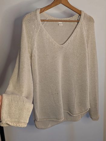 Pull col v beige