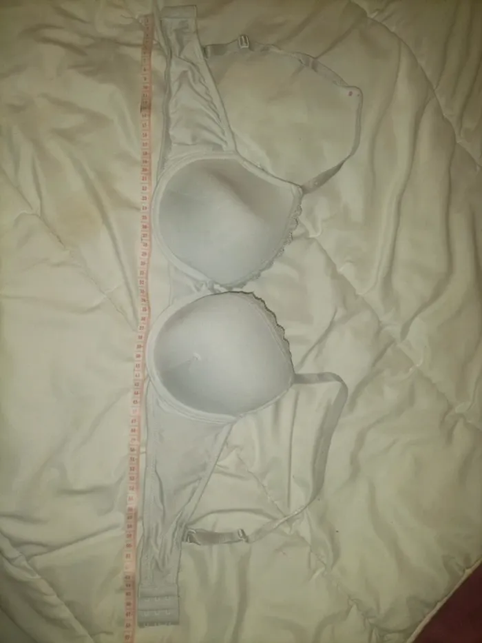 Soutien gorge blanc - photo numéro 3
