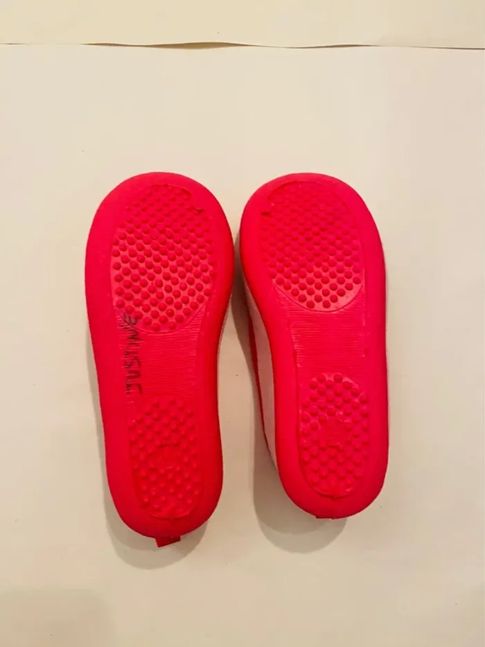 Chaussons fille 24 - photo numéro 2