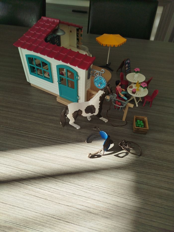 Café des cavaliers SCHLEICH - photo numéro 7