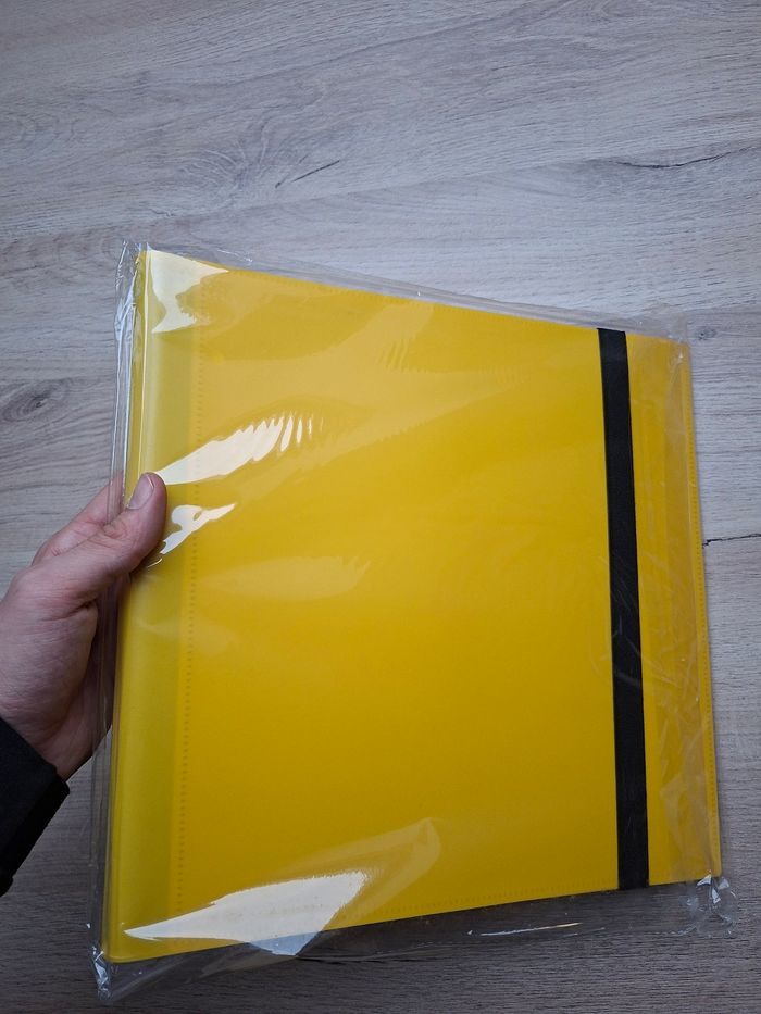 Album jaune de rangement pour 480 cartes Pokémon / lorcana de qualité premium - photo numéro 5