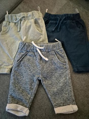 Lot de 3 joggings taille 3mois