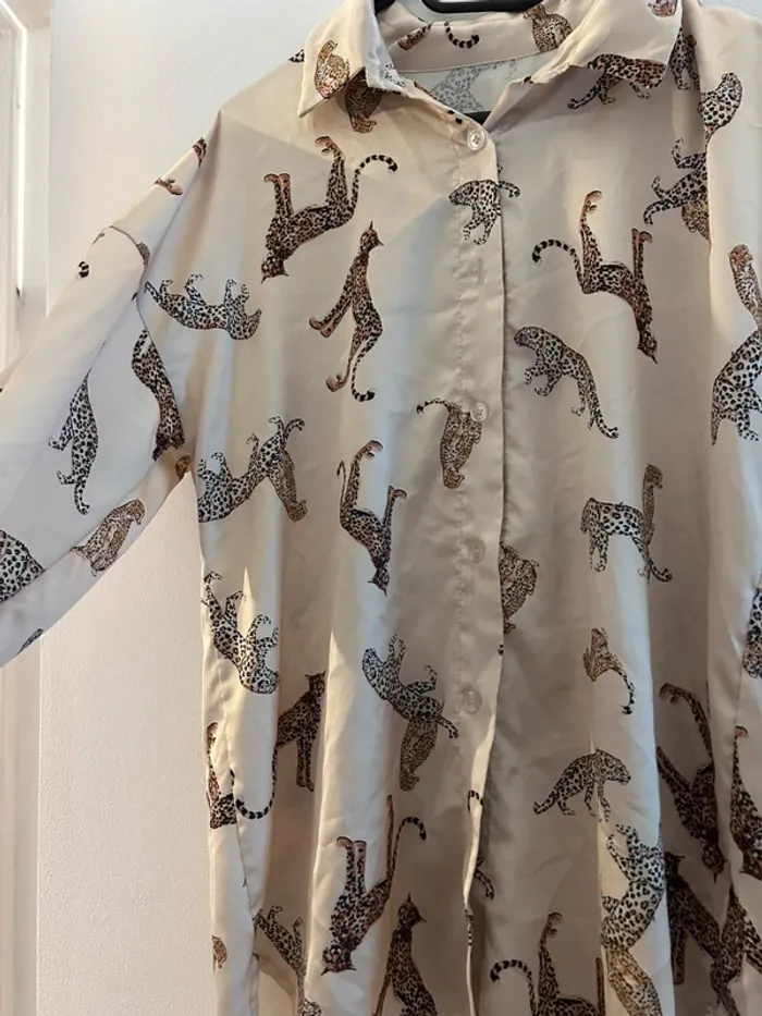 Chemise beige fluide soie léopard taille unique - photo numéro 6