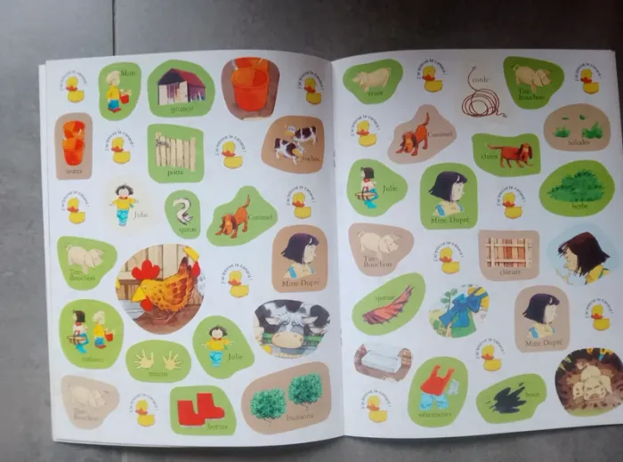 Livre enfant - les contes de la ferme autocollants - Petit cochon s'est perdu - photo numéro 3