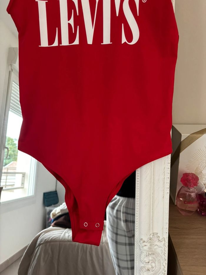 Body Levi’s rouge - photo numéro 3