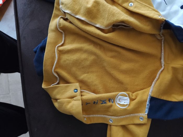 Vends ensemble bébé 12 mois - photo numéro 5