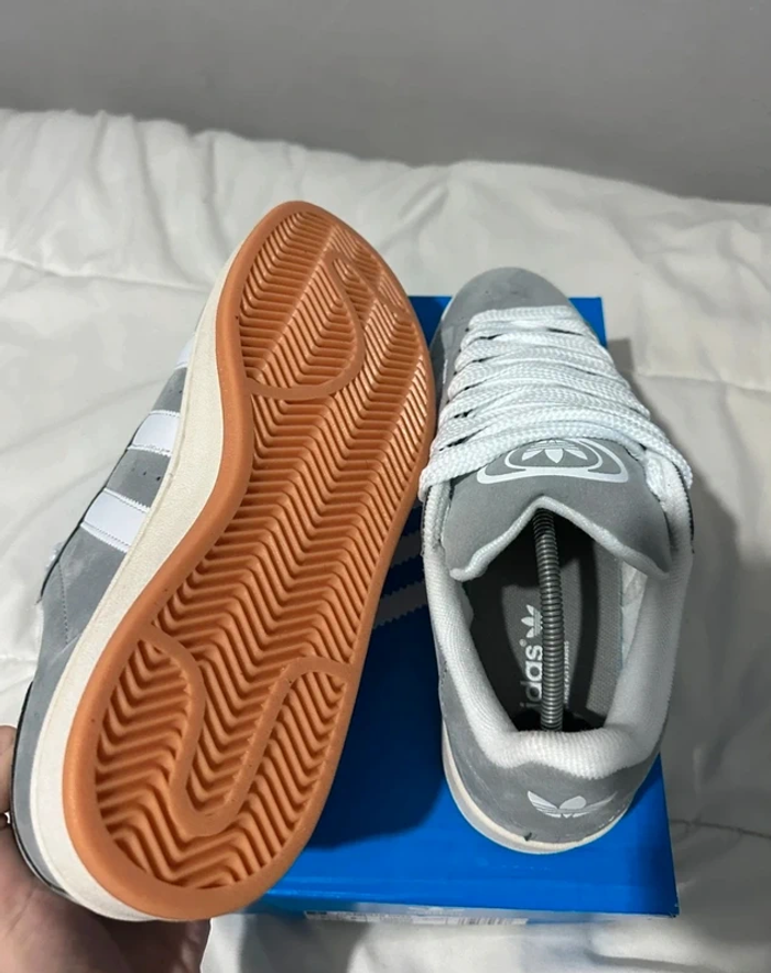 Adidas Campus 00s taille 38 - photo numéro 3