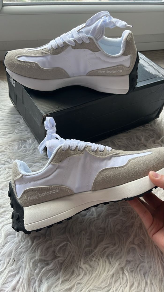 New Balance 327 - photo numéro 3