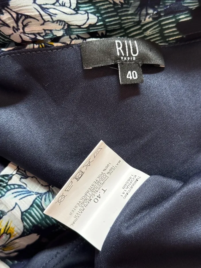 Superbe blouse fleurie fluide neuve RIU 🌸 40 L - photo numéro 10