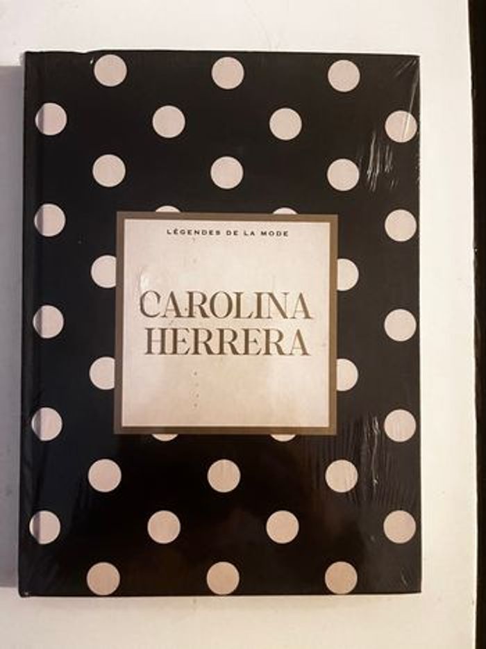 Livre les légendes de la mode sous blister