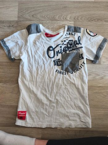 Tee shirt manches courtes taille 8 ans marque aeropilote