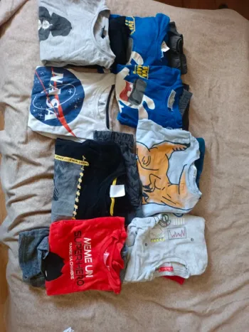 Lot pyjamas garçons 6 ans
