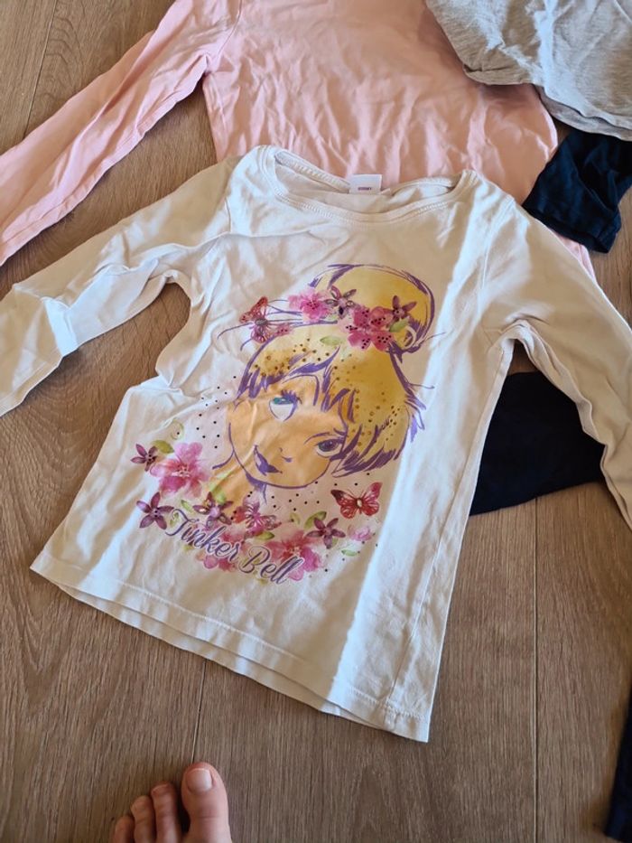 Lot t shirt 8ans okaidi disney - photo numéro 2