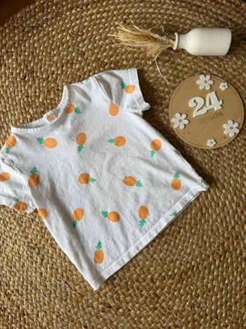 Tee shirt ananas - taille 24 mois
