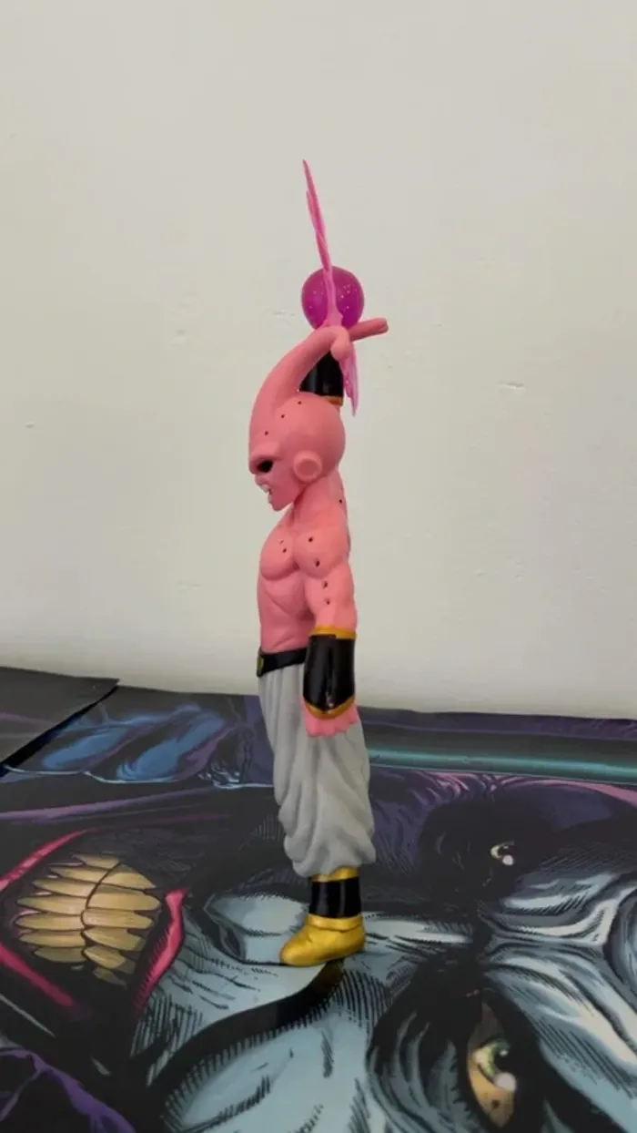 Dragon Ball Z - Majin Buu - photo numéro 2