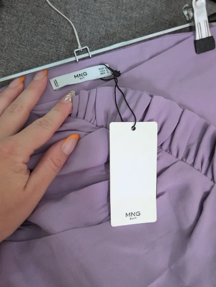Petite jupe courte Mango - Taille 38 - Neuve avec étiquette - photo numéro 3