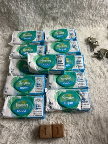 Lot de 11 paquets de lingettes Pampers 